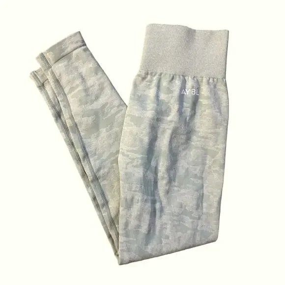 AYBL Light Green Camo Seamless Leggings - Picture 2 of 6